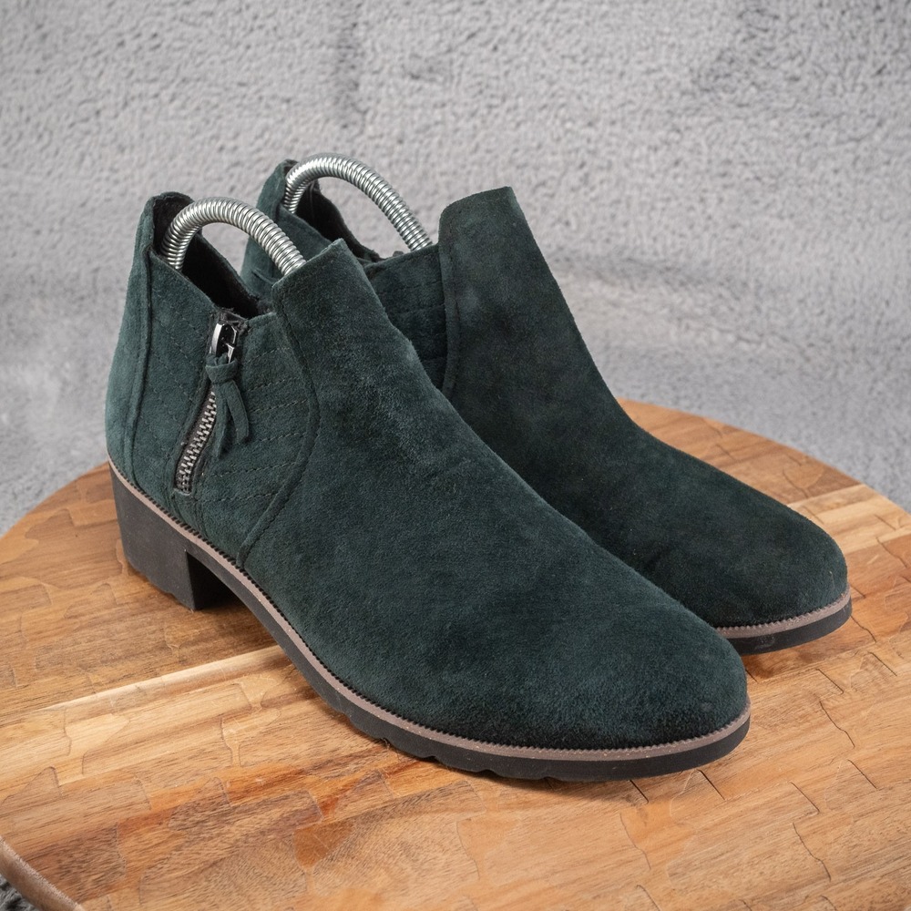 Reef Dark Dark Green Suede Voyage Low Bootie Size 8.5 Water-Friendly Casual